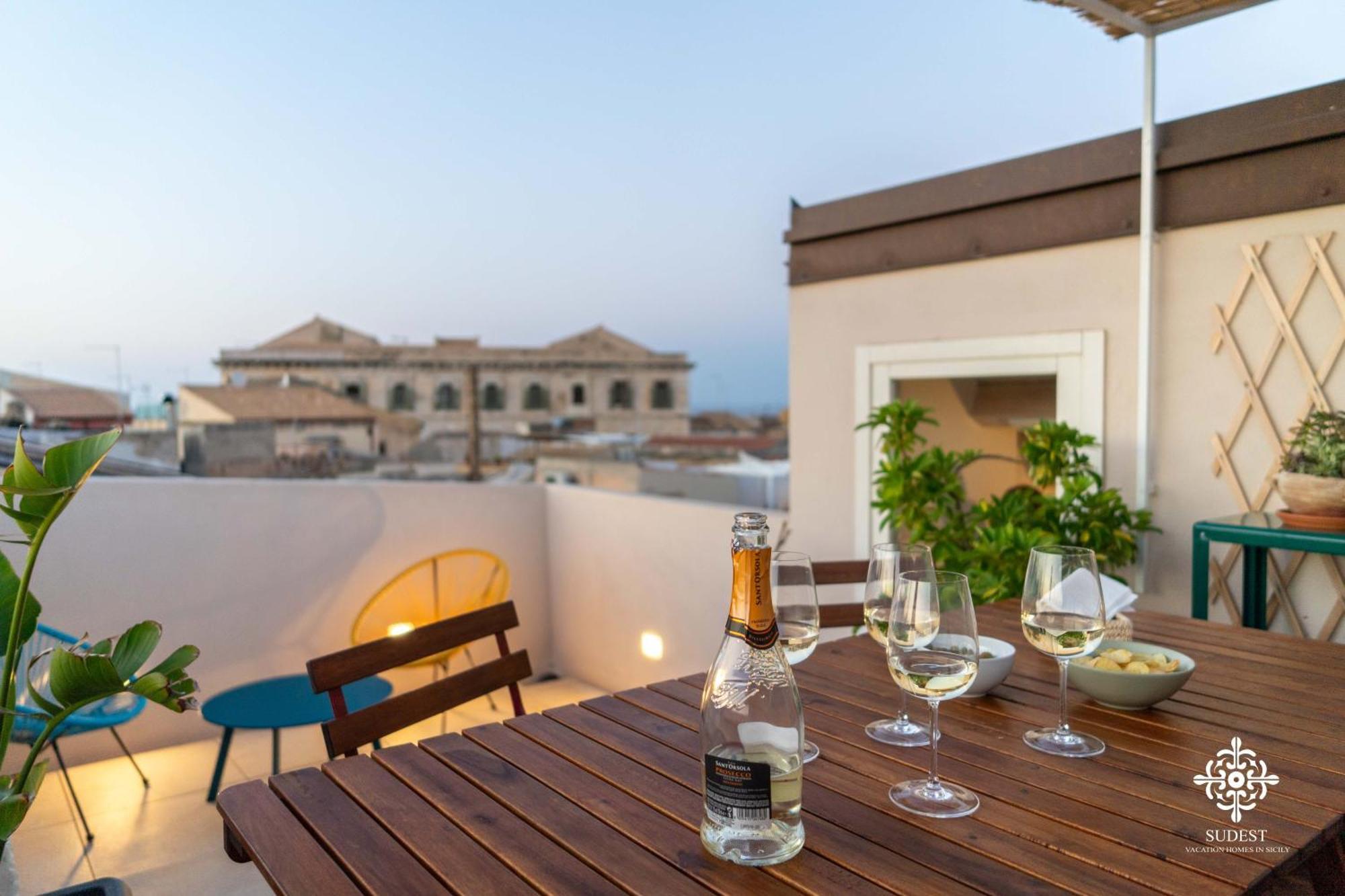 La Terrazza Sull'Antico Mercato Di Ortigia سيراكوزا المظهر الخارجي الصورة